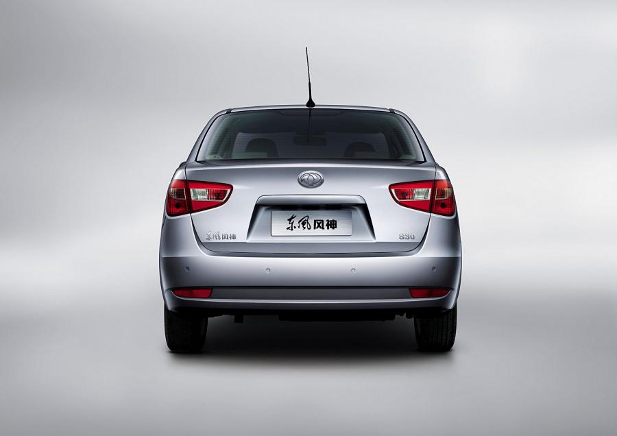  DongFeng Fengshen S30 2009 года  (фото 7 из 12)